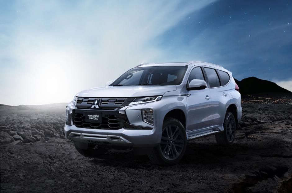 MITSUBISHI PAJERO SPORT